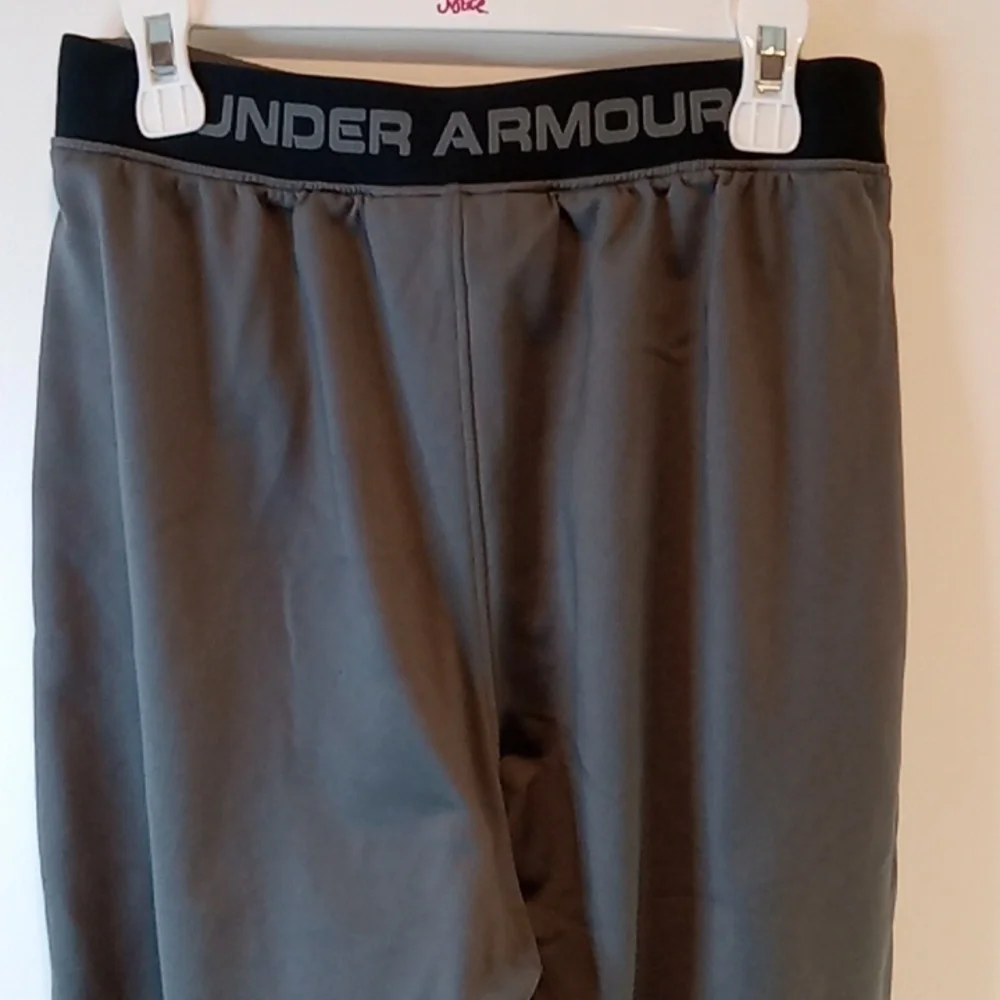 Under Armour Sweatpants Jogging Pants Joggers Youth Sz Large Gray